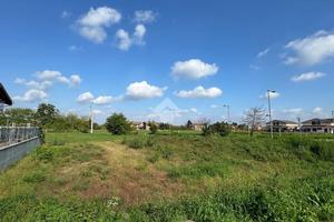 TER. RESIDENZIALE A RIVALTA DI TORINO