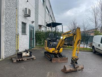 Mini Escavatore Komatsu Pc 14 + Martello