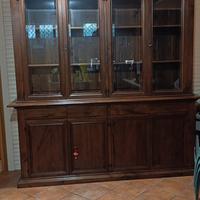 cristalliera e credenza arte povera Pregno noce