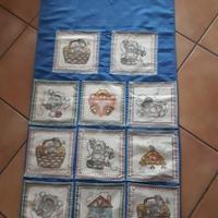 Pannello in stoffa con tasche porta oggetti