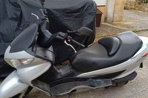 BURGMAN 200 ANNO 2008