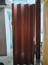 Porta soffietto in legno