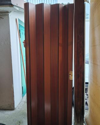 Porta soffietto in legno