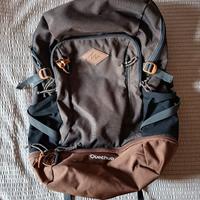 Zaino Quechua 30 lt  dorso traspirante
