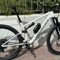 Specialized Epic 8 Comp 2025
