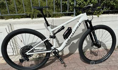 Specialized Epic 8 Comp 2025