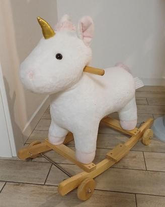 Cavallo a dondolo