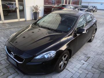 Volvo V40 D3