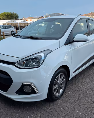 Hyundai i10 1.2 MPI Sound Edition A/T