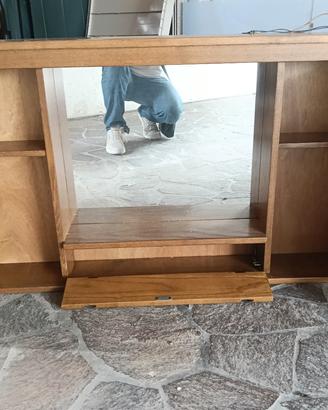 mobiletto per il bagno 