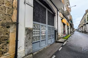 LABORATORIO A FRATTAMAGGIORE
