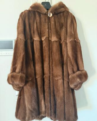 Pelliccia di visone femmina