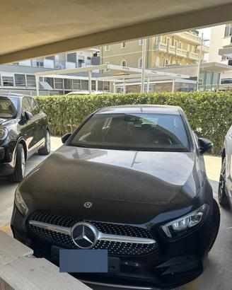 Mercedes Classe A 180d Premium Amg automatica