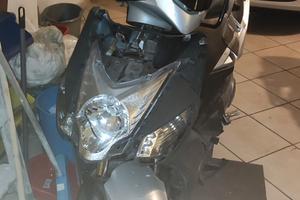 Agility 125 16+ 2016 come pezzi ricambio.