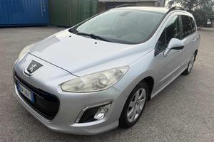 PEUGEOT 308 1.6 8V e-HDi 112CV Stop&Start roboti