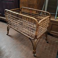 culla neonato in vimini vintage 