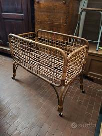 culla neonato in vimini vintage 