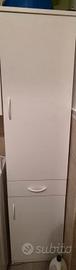 Set mobiletti bianchi da bagno/lavanderia