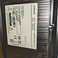 TV led Samsung 43' LCD rotto UE43RU7400U