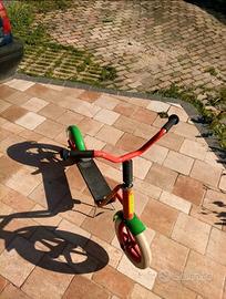 Storico monopattino vintage funzionante