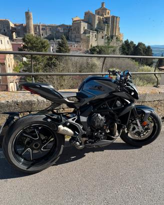 MV AGUSTA BRUTALE 800rr SCS