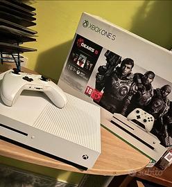 Xbox one S  1TB  +10 giochi