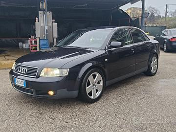 AUDI A4 BERLINA 1.9 TDI 130CV