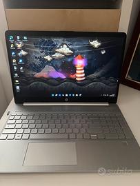 HP 15s con Ryzen 7, SSD 512GB, 8GB RAM
