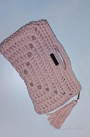 borsetta rosa in fettuccia 