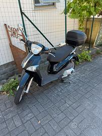 Scooter piaggio liberty 150