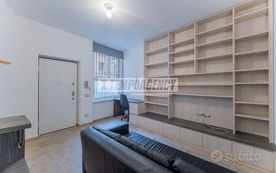 AMPIO DUE LOCALI CON CUCINA ABITABILE - LIBERO SUB