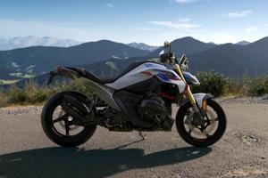 BMW R 1300 R Performance