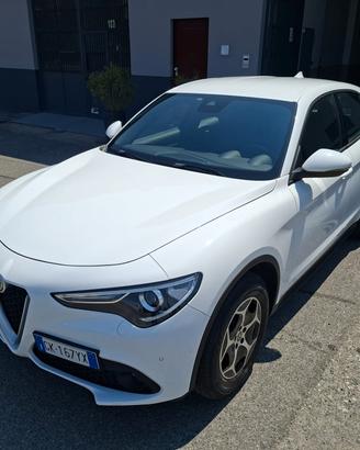 Alfa Romeo Stelvio 2.2 Turbodiesel 190 CV AT8 Q4 B