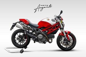 Ducati Monster 796