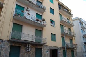 Camera per soli uomini studenti o professionisti