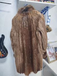 Prestigiosa Pelliccia Lunga Vintage Sartoriale