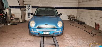 Mini Cooper 1.4 One D  per neo patentati