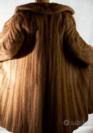 Pelliccia Visone chiaro lunga Saga Mink