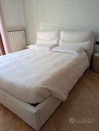 Letto matrimoniale con contenitore 