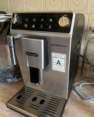 Macchina del Caffè De’Longhi Autentica