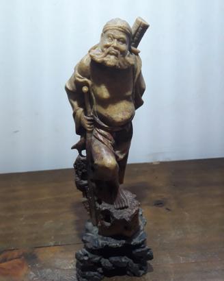 Statuetta in pietra saponaria