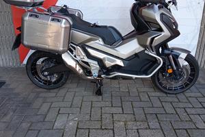 Honda X-ADV 750 DESERT TRACK