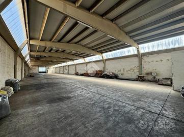 CAPANNONE A VERDELLO