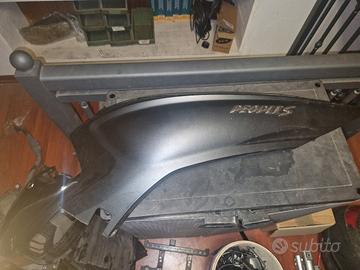 carena sinistra e specchietto sinistro 