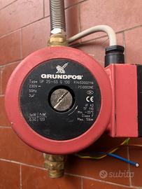 Pompa circolatore Grundfos