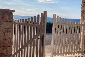 Stanze fronte mare posto rosso