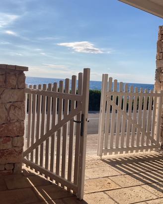 Casa fronte mare posto rosso