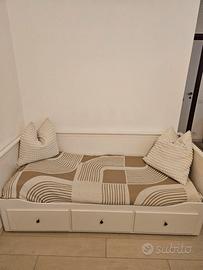 Letto Ikea Hemnes