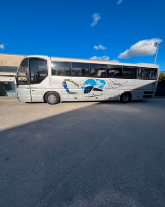 AUTOBUS Scuola Guida