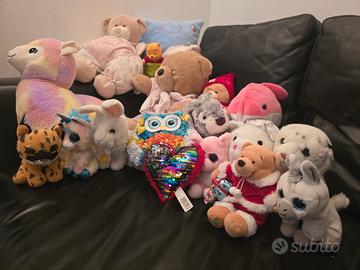 Gruppo peluches a prezzo simbolico 10€